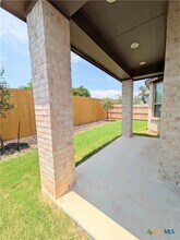 977 Easy Gruene in New Braunfels, TX - Foto de edificio - Building Photo