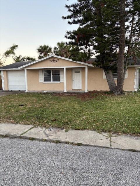 3422 Jackson Dr in Holiday, FL - Building Photo