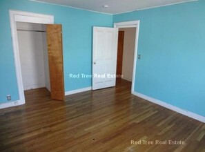 681 Parker St, Unit 2 in Boston, MA - Building Photo - Building Photo