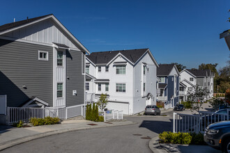 Prestige in Surrey, BC - Building Photo - Building Photo