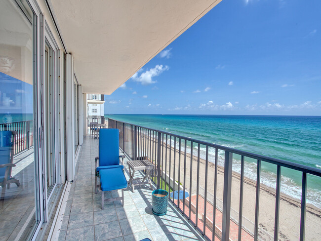 3456 S Ocean Blvd in Palm Beach, FL - Building Photo - Building Photo