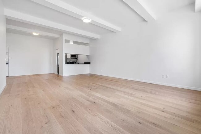 33 Rector St in New York, NY - Building Photo - Building Photo