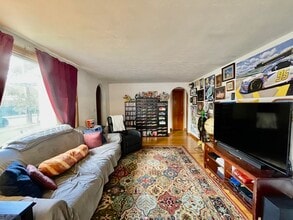 226 Nevada St in Newton, MA - Building Photo - Building Photo