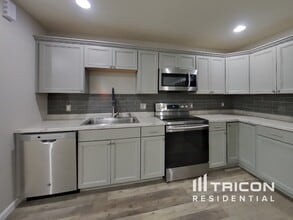 5314 Yucatan Dr in Indianapolis, IN - Building Photo - Building Photo