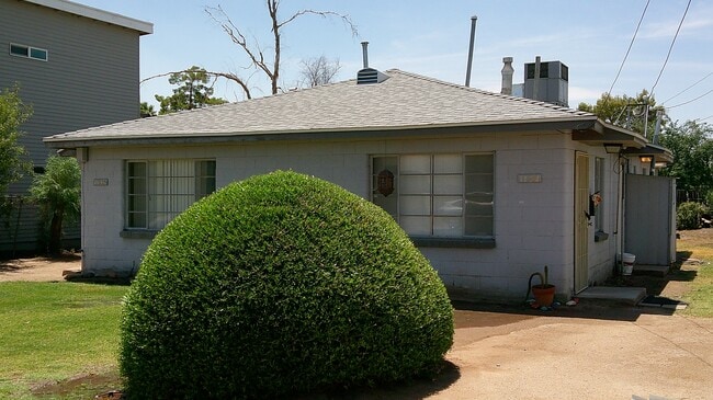 property at 1132 S Roosevelt St