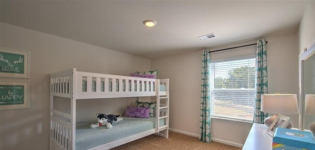 5142 Hyrule Dr in Charlotte, NC - Building Photo - Building Photo