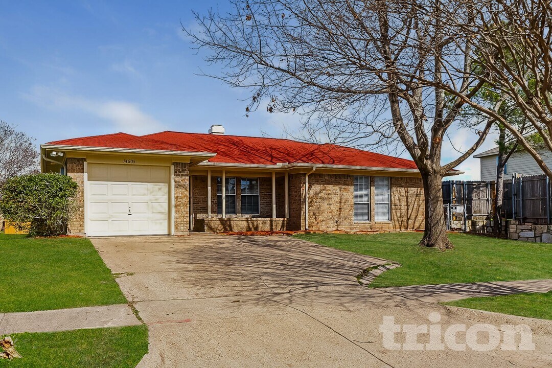 14605 Otoe Dr in Balch Springs, TX - Building Photo