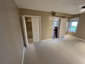 8532 Rumming Rd in Lantzville, BC - Building Photo - Building Photo
