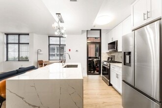 610 Newark St. in Hoboken, NJ - Building Photo - Building Photo