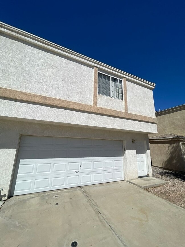 property at 331 Phyllis Dr