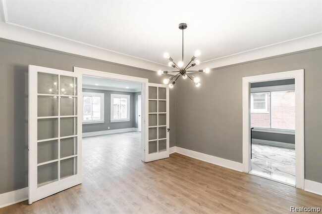 3037 Calvert St, Unit Lower Unit in Detroit, MI - Foto de edificio - Building Photo