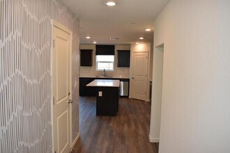 703 Irma Dr in Merced, CA - Building Photo - Building Photo