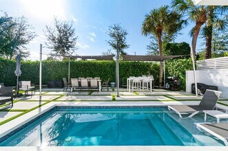 2058 NW 52nd St in Boca Raton, FL - Building Photo - Building Photo