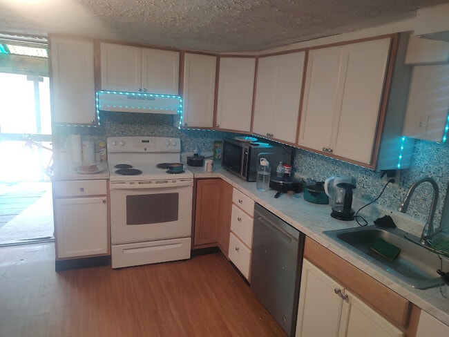 1019 Stillwater Ave in Old Town, ME - Building Photo - Building Photo