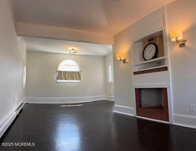 165 Bay Ave in Highlands, NJ - Building Photo - Building Photo