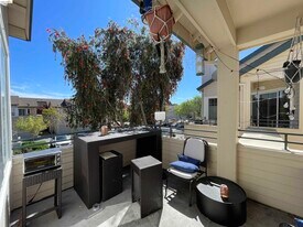 2507 Baywood Way in Richmond, CA - Building Photo