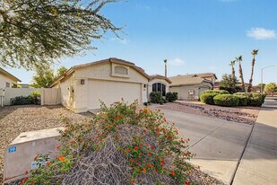 20004 N 65th Dr in Glendale, AZ - Building Photo