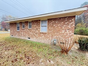 1131 Compass Creek Dr in Rocky Mount, NC - Building Photo - Building Photo