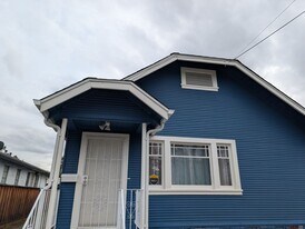 3216 63rd Ave in Oakland, CA - Building Photo