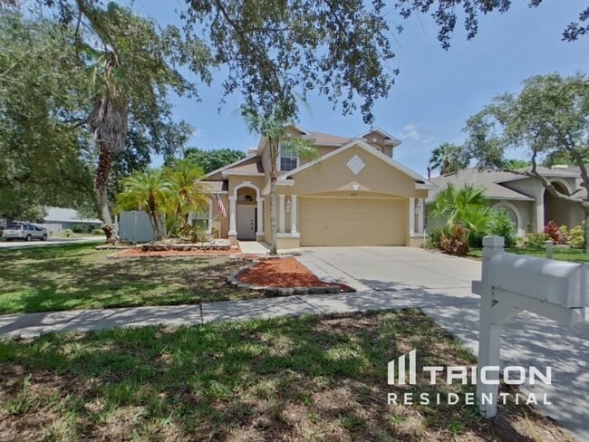 3902 Bellewater Blvd in Riverview, FL - Building Photo - Building Photo