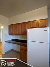 1129 W Oakdale Ave, Unit 1 in Chicago, IL - Foto de edificio - Building Photo