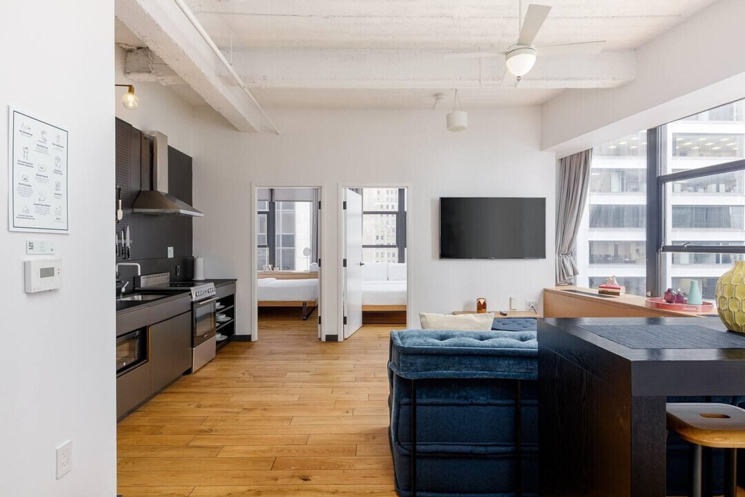 110 Wall St in New York, NY - Building Photo