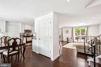 7516 Camp Alger Ave in Falls Church, VA - Building Photo - Building Photo