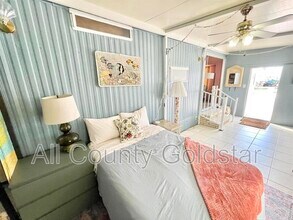 1475 Flamingo Dr in Englewood, FL - Building Photo - Building Photo