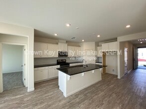 2898 Tostalinda Dr in Tracy, CA - Building Photo - Building Photo