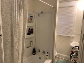 741 Myrtle Ave, Unit Floor 2 in Albany, NY - Building Photo - Building Photo