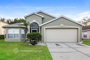 1219 Timber Trace Dr in Zephyrhills, FL - Building Photo
