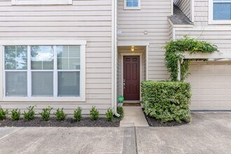 5208 Petty St in Houston, TX - Building Photo - Building Photo