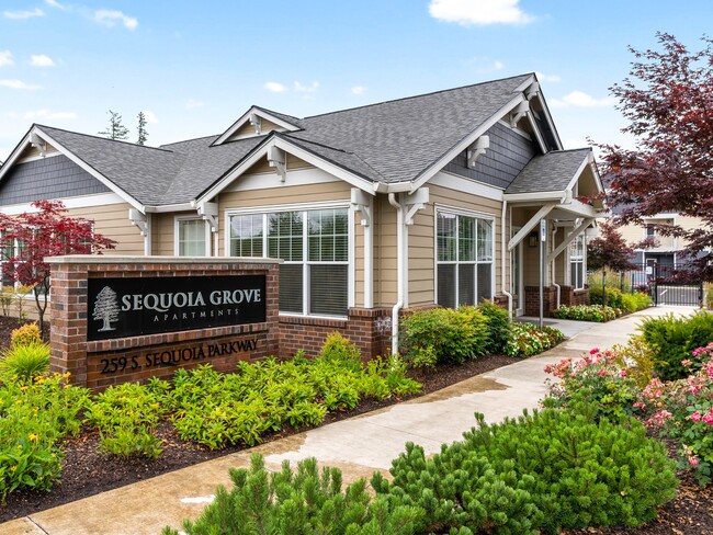 Sequoia Grove in Canby, OR - Building Photo - Building Photo