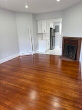 482 Commonwealth Ave, Unit 2 in Boston, MA - Foto de edificio - Building Photo