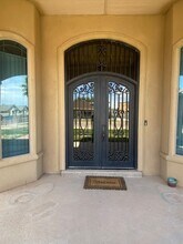 390 Burkett Dr in Clint, TX - Building Photo - Building Photo