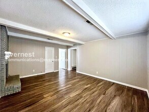 3208 Winslow Rd in Memphis, TN - Foto de edificio - Building Photo