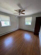 100 E Park Ave, Unit 1 in Ambler, PA - Building Photo - Building Photo