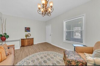 2942 Wayne Ave in Kansas City, MO - Building Photo - Building Photo