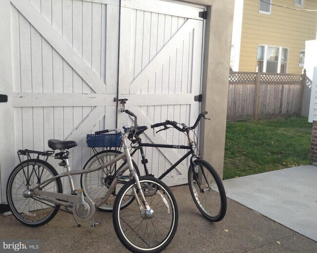 7103 Ventnor Ave in Ventnor City, NJ - Building Photo - Building Photo