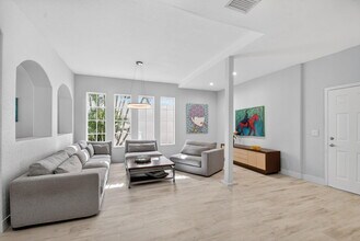 1605 E Classical Blvd in Delray Beach, FL - Building Photo - Building Photo