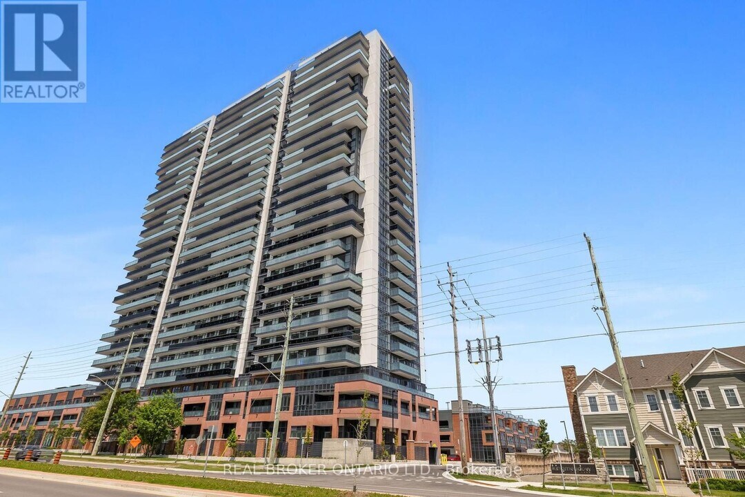 2425-2425 Simcoe St N in Oshawa, ON - Building Photo