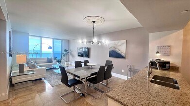 1830 S Ocean Dr, Unit 4411 in Hallandale Beach, FL - Building Photo - Building Photo