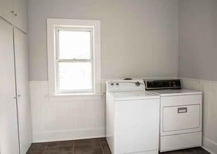 108 N Main St in Tripoli, IA - Building Photo - Building Photo