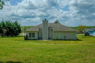 77 Gray Field Ct in Jefferson, GA - Building Photo - Building Photo