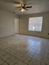 1017 N Main Ave in Denver City, TX - Building Photo - Building Photo