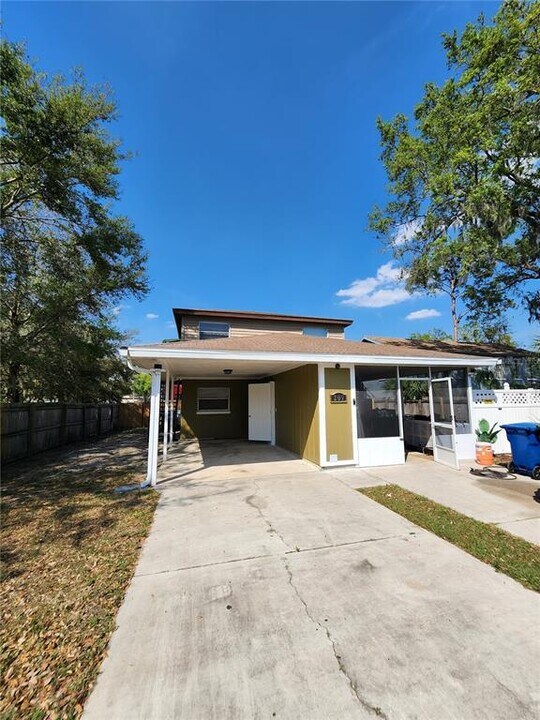 209 Ave B SE in Winter Haven, FL - Building Photo