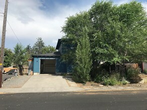 312 NE 4th St in Bend, OR - Building Photo - Building Photo