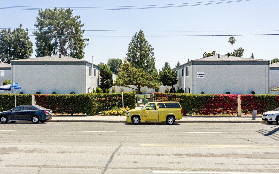 Batavia Gardens in Orange, CA - Building Photo