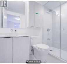 176 Clonmore Dr in Toronto, ON - Building Photo - Building Photo