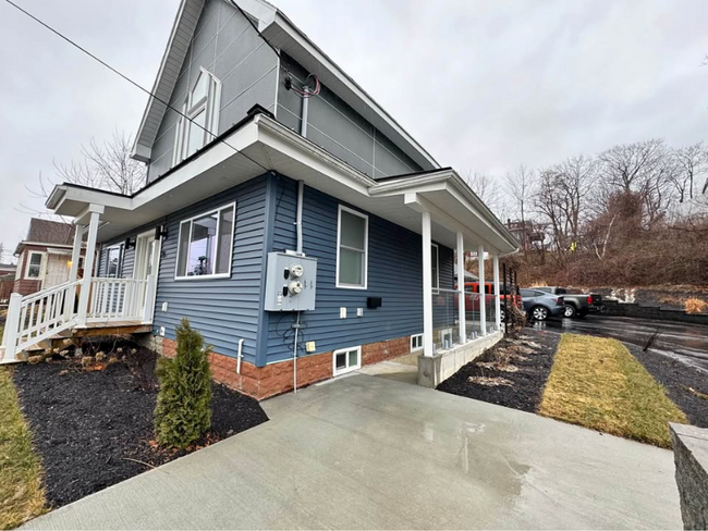 property at 25 6th St